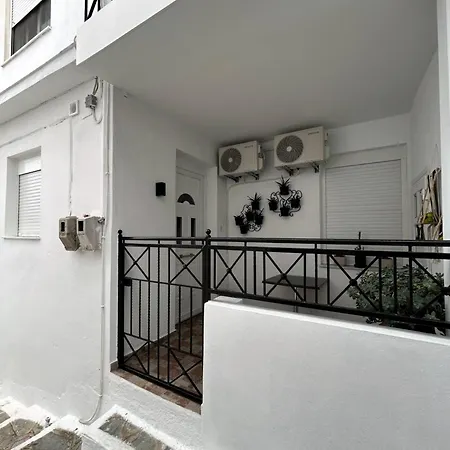 Dimitra's House Дом отдыха